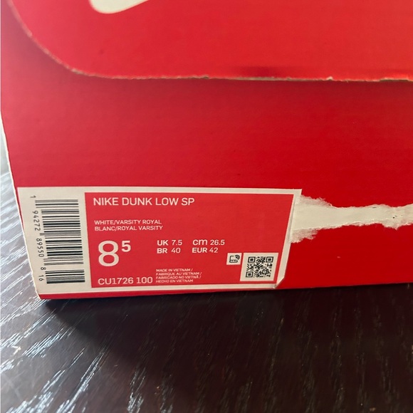 Nike Dunk Low Kentucky - Picture 4 of 4